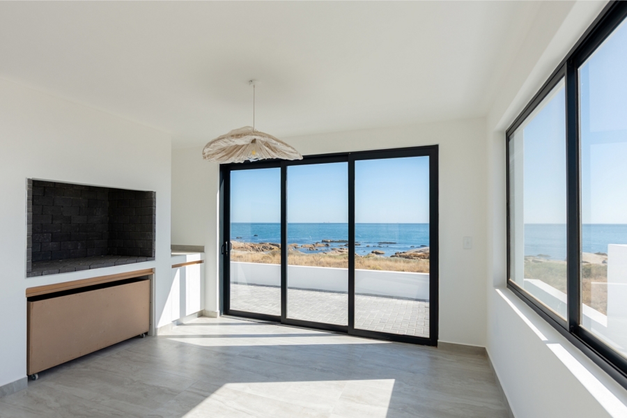 3 Bedroom Property for Sale in St Helena Views Western Cape